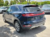 Used 2017 Lincoln MKC Select image 4