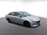 Used 2023 Hyundai Elantra SEL image 2