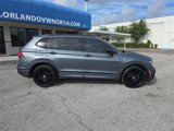 Used 2020 Volkswagen Tiguan SE R-Line image 4