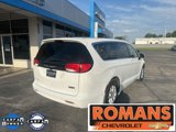 Used 2022 Chrysler Voyager LX image 3
