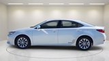 Used 2014 Lexus ES 300h image 4