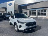 New 2025 Ford Escape Active w/ Cold Weather Package image 2