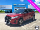 Used 2021 Nissan Kicks SV image 2