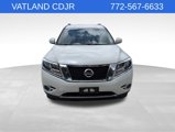 Used 2015 Nissan Pathfinder SV image 2