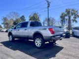 Used 2017 Nissan Titan PRO-4X w/ Pro-4x Convenience Package image 6