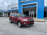 Used 2017 Ford Explorer XLT image 2