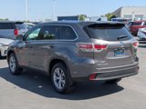 Used 2015 Toyota Highlander XLE image 3