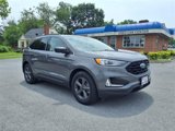 Used 2022 Ford Edge SEL w/ Sport Appearance Package image 3