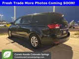 Used 2017 Kia Sedona LX image 5