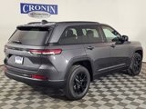 New 2025 Jeep Grand Cherokee Altitude image 5