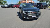 Used 2022 GMC Terrain SLT w/ Tech Package image 3