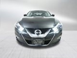 Used 2017 Nissan Maxima Platinum image 2