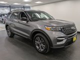 Used 2022 Ford Explorer XLT w/ Equipment Group 202A image 3