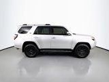 Used 2022 Toyota 4Runner SR5 Premium image 4