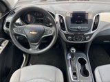 Used 2021 Chevrolet Equinox LS w/ LS Convenience Package image 4