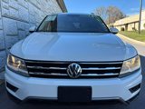 Used 2018 Volkswagen Tiguan SE image 2
