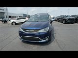 Used 2020 Chrysler Pacifica Limited image 3