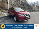 Used 2018 Nissan Rogue SV w/ Sun & Sound Touring Package image 3