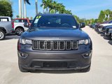 Used 2017 Jeep Grand Cherokee Laredo w/ Quick Order Package 2BE image 2