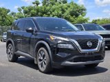 Used 2021 Nissan Rogue SV image 3