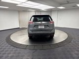 Used 2016 Nissan Rogue SV w/ SV Premium Package image 4