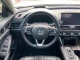 Used 2022 Honda Accord Touring image 3