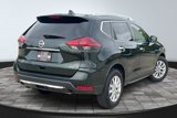 Used 2020 Nissan Rogue SV image 2