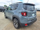 Used 2018 Jeep Renegade Latitude w/ Popular Equipment Group image 3