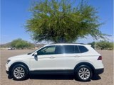 Used 2018 Volkswagen Tiguan SE w/ Panoramic Sunroof Package image 6