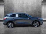 Used 2020 Ford Escape Titanium image 4