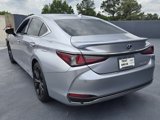 Used 2022 Lexus ES 300h F Sport image 3