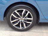 Certified 2025 Volkswagen Jetta SE image 5