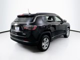 Used 2022 Jeep Compass Latitude image 5