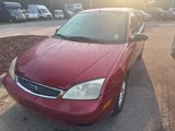 Used 2005 Ford Focus ZX5 Hatchback image 2