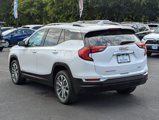 Used 2021 GMC Terrain SLT image 3