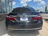 Used 2017 Honda Accord Hybrid Sedan image 4