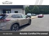 Used 2024 Nissan Rogue SV w/ SV Premium Package image 3