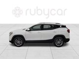 Used 2024 GMC Terrain SLT image 2