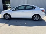 Used 2013 MAZDA MAZDA3 i SV image 2