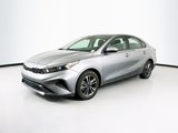 Used 2023 Kia Forte LXS image 3