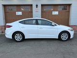 Used 2018 Hyundai Elantra SE image 2