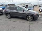 Used 2019 Jeep Cherokee Latitude Plus w/ Comfort/Convenience Group image 4