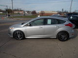 Used 2015 Ford Focus SE w/ SE Sport Package image 2