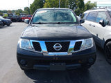 Used 2018 Nissan Frontier SV image 3