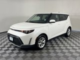 Used 2023 Kia Soul LX w/ LX Technology Package image 3