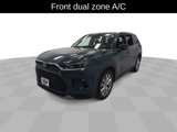 Used 2024 Toyota Grand Highlander AWD image 4