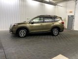 Used 2022 Subaru Forester Premium image 2