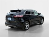 Certified 2022 Ford Edge SEL image 3