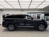 Used 2023 Lincoln Aviator AWD image 4