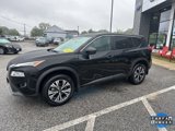 Used 2022 Nissan Rogue SV image 2